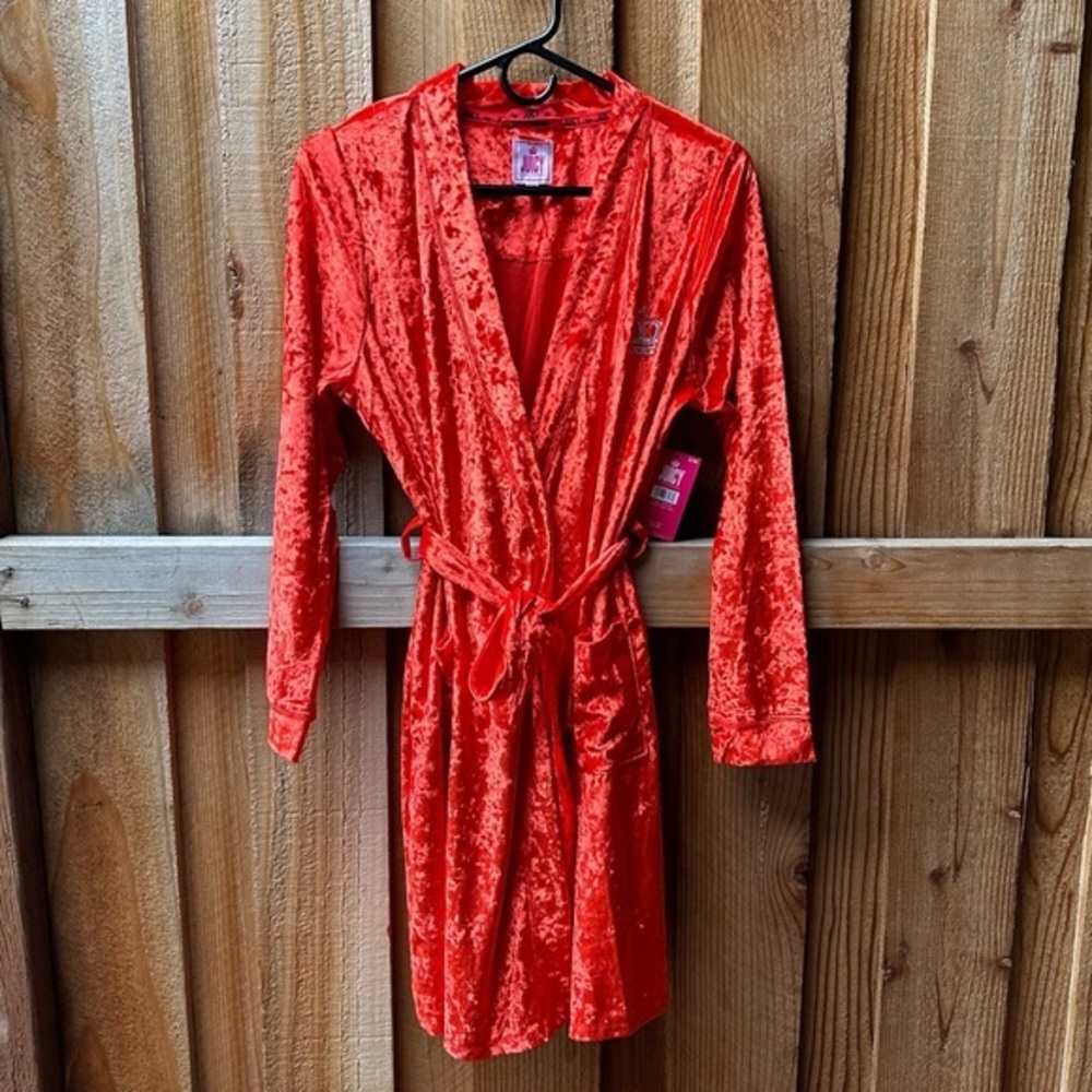 Juicy Couture Fiery Red Crushed Velvet Short Robe - Picture 2 of 8